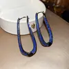 Brincos Retrô Italianos Safira Real em Forma de U, Brincos Ricos e Elegantes para Mulheres com um Toque de Luxo Leve e Sofisticado