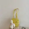 Bolso de Mano Pequeño Súper Moderno Estilo Tostada de Oficina para Mujer, Nuevo 2026 Coreano de Nicho Estilo Ins Versátil Bolso de Hombro Cruzado