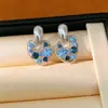 Brincos de Agulha Prata com Incrustações de Diamante, Design Redondo Vazado, Série Azul, Brincos Modernos e Versáteis com um Toque de Luxo Leve e de Alta Qualidade para Mulheres