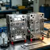 Molde de inyección bicolor de precisión personalizado, diseño de molde de plástico de doble material 2K, fabricación de moldes para carcasas de productos electrónicos