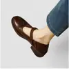 Zapatos Mary Jane de piel para mujer, zapatos retro de piel suave con picado para mujer, mocasines de estilo británico, zapatos de tacón grueso de un solo color, talla grande