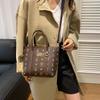 2025 Nuevo Bolso Balde de Moda Vintage Bolso de Hombro Trendy con Graffiti de Oso Pequeño Trendy para Trabajo/Viajes para Mujer