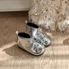 Botas Curtas Retro com Costura Coreana para Meninas Kidsren's Bow Boots Outono e Inverno 2025 Novas Botas Curtas para Meninas Bebês