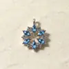 Colar de Floco de Neve Azul Céu com Diamantes Brilhantes Novo Outono e Inverno Feminino Design de Nicho de Luxo Leve Colar Totalmente Cravejado de Diamantes Presente de Natal Aniversário