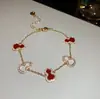 Pulseira Flor de Abóbora Gota d'Água de Zircônia Estilo Francês, Luxo Leve, Sensação de Alto Padrão, Pulseira Versátil, Joia Exquisita e Única de Temperamento para Mulheres