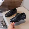 Sapatos de Couro Infantis Transfronteiriços, Estilo Novo, Bico Fino, Estilo Britânico, Cadarço, Sapatos Infantis para Aprendizagem e Performance, Solado Macio, Atacado de Sapatos de Performance