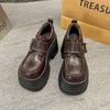 Mocassins Pretos de Solado Grosso para Mulheres 2025 Novos Sapatos Femininos de Outono e Inverno, Sapatos Pequenos de Couro, Sapatos Bonitos e Não Cansativos