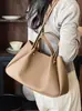Yozzi 2026 bolso de hombro versátil de moda para principios de otoño, bolso elegante de gran capacidad para mujer bajo el brazo, bolso madre-hija, bolso tote
