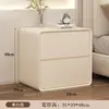 Mesita de noche para dormitorio, color crema, pequeño almacenamiento, diseño estrecho moderno simple, no requiere montaje, madera maciza, de tres niveles, lujo ligero, sensación de alta gama, adecuada para sala de estar
