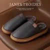 2026 Novo Modelo Chinelos de Algodão Quentes Antiderrapantes de Pelúcia para Chão de Casa para Homens, Botas de Neve com Sensação de Pisar em Fezes