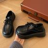 Zapatos pequeños de cuero para mujer estilo británico nuevos primavera y verano estudiantes cabeza grande retro cordones negros suela gruesa zapatos Mary Jane versátiles