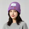 Nuevo gorro cálido de dibujos animados sonrientes para otoño e invierno para hombres y mujeres, gorro de punto sin ala moderno, dulce y genial, para commuting