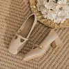 Zapatos de trabajo de estilo retro con punta fina para mujer, nueva colección de otoño 2026, con punta cuadrada, tacón grueso y diseño cómodo que previene la fatiga del pie; Estilo Mary Jane