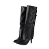 24 Botas de Caballero Nuevas Británicas de Punta Alta con Hebilla de Cuero Botas de Pantalón Botas de Tacón de Aguja Tallas Grandes 40-46 Botas de Comercio Exterior