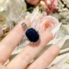 Joyería Camellia Transfronteriza Nuevo Tesoro Azul Natural Imitación Colgante Traje Lujo Completo Diamante Diseño Industria Pesada Anillo Tesoro Color