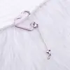 Mosquetão de Contas Simples em Formato de Coração DIY Pingente de Mochila em Formato de Coração Metal Multifuncional para Garrafa de Água ao Ar Livre Presente Corporativo