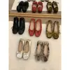 Zapatos Planos Rojos Retro Franceses Chuyuji para Mujer, Nuevos Versátiles 2026 Bailarinas Planas Poco Profundas con Lazo
