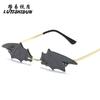 Tendencia Europea y Americana Gafas de Sol Divertidas de Murciélago Sin Montura Gafas de Sol Irregulares para Decoración de Mascarada
