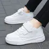 Zapatos Infantiles 2026 Nuevos Zapatos Deportivos Casuales para Niños Superficie de Cuero para Niñas Suela Suave Zapatos de Tabla Calzado Infantil Resistente al Desgaste Zapatos Blancos Pequeños
