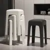 Bancos de Plástico Resistentes e Espessos para Uso Doméstico, Bancos Quadrados com Assento Acolchoado para a Sala de Estar, Bancos Simples Antiderrapantes para Sala de Jantar, Bancos Altos Empilháveis para Mesa de Jantar