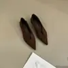 Tres Alturas~Nuevos Tacones Altos Retro de Gamuza Puntiagudos con Corte en V para Mujer, Zapatos de Salón Versátiles para el Trabajo, Estilizados, de Boca Baja, con Temperamento