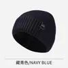Gorro de Tricô para Homens, Novo Estilo Outono e Inverno, Forrado com Lã e Espessado, Fio Cardado, Proteção para as Orelhas, Gorro Quente, Versátil, Alta Elasticidade, Gorro de Lã Cor Sólida