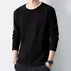 Camiseta Masculina de Fleece Manga Longa Outono e Inverno Estilo Coreano Slim-fit Cor Sólida Gola Redonda Camisa Base Quente Roupas da Moda