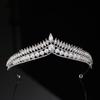Tocado de Boda para Novia Exquisita Corona Pequeña de Diamantes Flash Estilo Hepburn Foto de Boda Sencillos Accesorios de Vestido de Alta Gama
