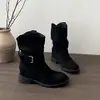 Botas Estilo Coreano Botas Curtas Femininas Estilo Retrô Temporada Outono e Inverno Fosco Aumento Interno de Altura Outono Inverno Botas Martin Botão Bico Redondo Ocidental