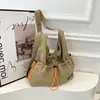 Bolsa de Bolinho com Cordão Ins para Mulheres 2026 Novo Estilo Bolsa de Ombro Simples Tendência Versátil Bolsa Transversal para o Dia a Dia Bolsa Tote
