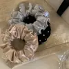 Goma para el pelo tipo moño francés versátil, estilo ballet, pequeña y plisada, con adornos de cuentas, scrunchie delicado