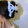 Pinza de Panda de Peluche Pinza de Tiburón de Dibujos Animados Linda para el Cabello en la Parte Posterior de la Cabeza Nuevo Pinza para el Cabello Otoño e Invierno 2025 para Mujeres