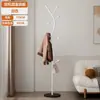 Perchero de casa estilo italiano, lujo ligero, perchero y sombrero elegante para la entrada, perchero de pie, una solución que ahorra espacio para el dormitorio