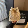 Bolsa de Mão Pequena Luxuosa Acolchoada de Alto Valor para o Dia a Dia de Mulheres 2026 Outono/Inverno Nova Moda Simples Versátil Bolsa Transversal