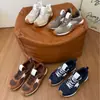 Zapatos Forrest Gump para Mujer, de Suela Gruesa, que Aumentan la Altura, Versátiles, Deportivos Casuales, Estilo Papá, Zapatos para Senderismo y Montañismo al Aire Libre