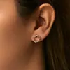 Brincos quadrados ocos cravejados de diamantes pequenos simples moda temperamento brincos pequenos frescos tendência brincos versáteis