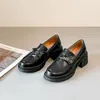 Mocasines de plataforma estilo británico, mocasines estilo nuevo primavera 2026 camelia, zapatos slip-on retro.