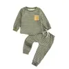Conjunto Informal de Rayas para Bebé de Primavera y Otoño: Conjunto de dos piezas para bebés: top de manga larga con bolsillo de piel y pantalones jogger con cordón