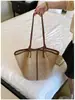Bolsa tejida de verano calada para mujer, nueva moda 2026, bolsa de hombro tejida de gran capacidad, bolso tote tipo cubo para el trabajo