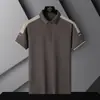 Nueva Camisa de Verano Fresca para Jóvenes Estilo Nuevo Hielo Cuello Campana Camisa Piqué Casual para Hombre Moderna Bloque de Color Manga Corta