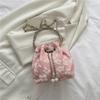 Bolsa Pequena de Mão Fashion Trendyy Bolsa Feminina 2022 Novo Estilo Verão Textura Bolsa Balde Ombro Único Transversal