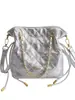 Bolso de Mano Tipo Cubo con Cadena Acanalada Estilo Coreano de Nicho para Mujer 2026 Modelo Nuevo Bolso de Hombro Cruzado con Cordón Plegado