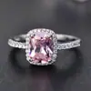 Anel de Pedra Preciosa Colorida Retangular Diamantada Atacado Ponto Anel de Noivado Quadrado Diamantado Clássico Europeu e Americano Joias