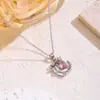 Collar Colgante Luna Mariposa Corazón Rosa, Cadena Clavicular Estilo Coreano de Nicho, un Regalo Único para el Cumpleaños de una Mejor Amiga