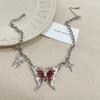 Collar de moda ligero de lujo con diamantes de imitación, mariposa, estrella, cadena de clavícula, exquisita tendencia, de alta calidad, dulce y fresco.