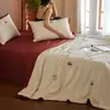 2026 Nuevo Modelo 50S Lyocell Tencel Colcha de Verano Colcha de Aire Acondicionado Colcha Refrigerante de Verano Juego de Cuatro Piezas con Ribete Serie Roja