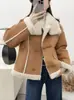 Chaqueta de Lana de Cordero con Solapa de Piel Integrada para Mujer, Chaqueta de Motocicleta Otoño e Invierno, Estilo Suave, Diseño Único, Chaqueta de Algodón de Terciopelo de Cordero