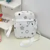Bolso bandolera de estilo coreano, fresco y lindo, con estampado de estrellas para niñas, perfecto para salir, con un diseño elegante y atractivo, y un compartimento para teléfono de alta calidad