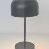 Lámpara de Mesa Italiana Dorada LED Personalizada de Lujo Accesible Negra Simple Decoración de Carga Lámpara de Pie para el Hogar Estudio Mesita de Noche