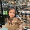 Ropa para Niñas Seleccionada Cuidadosamente Vestido de Otoño 2023 Estilo Retro Europeo y Americano Vestido de Otoño con Lazo Vestido de Princesa Modelo Pequeño